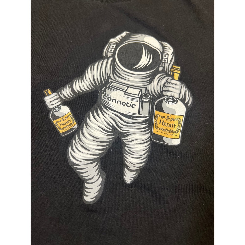 Connetic Mens Astronaut Henny Graphic Tee Black Short Sleeve Size M